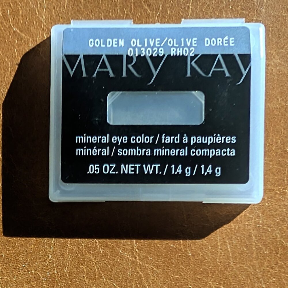 MARY KAY Mineral Eye Color Compact Refills - Choose Color - NIP - Picture 8 of 13